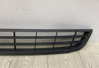 Решетка переднего бампера Volkswagen Jetta 6 2010 дорест  Oem 5c6853677