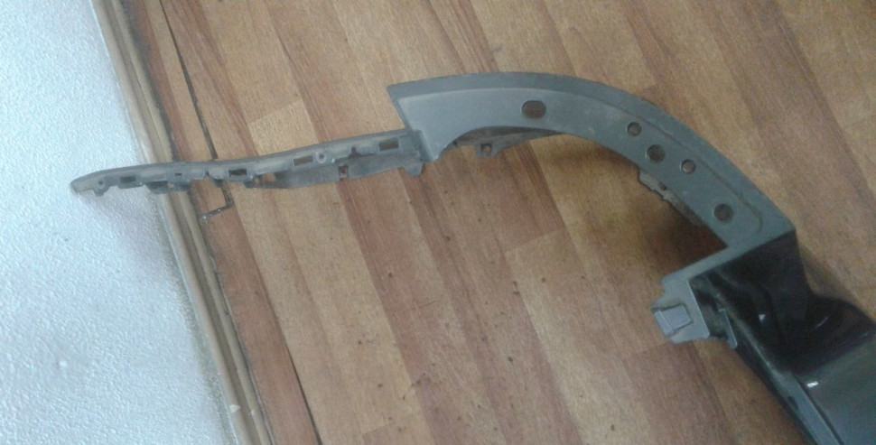 Бампер задний Kia Sorento 2 ХМ рест oem 866112P500 (трещина) (скл-3)