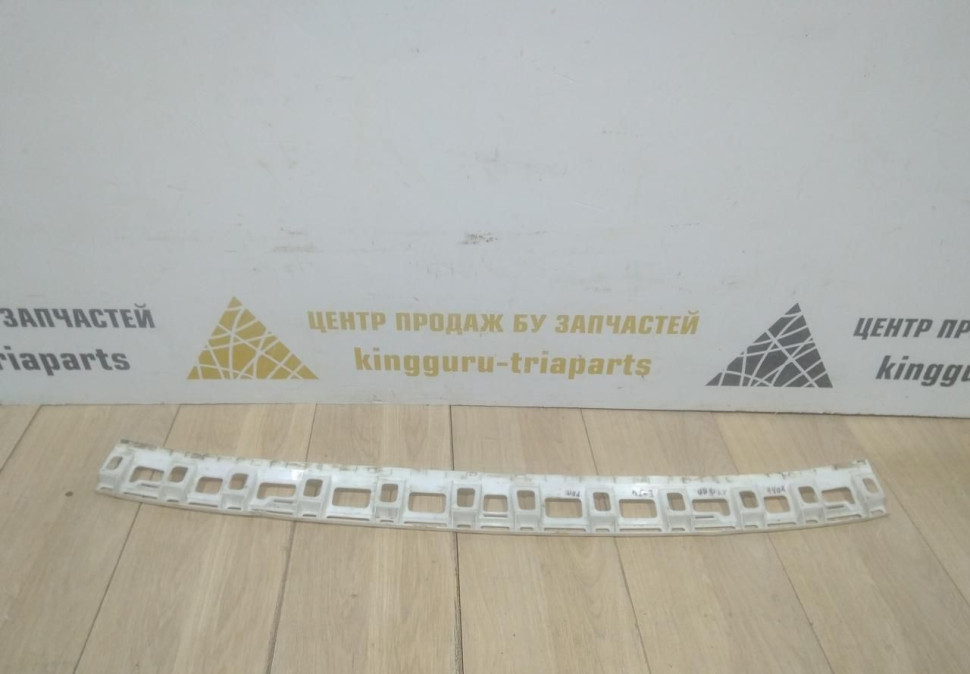 Кронштейн заднего бампера бу Skoda Yeti OEM 5L6807385 Кронштейн заднего бампера бу Skoda Yeti OEM 5L6807385