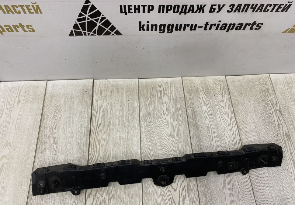 Кронштейн заднего бампера Renault Arkana OEM 850427897R Кронштейн заднего бампера Renault Arkana OEM 850427897R
