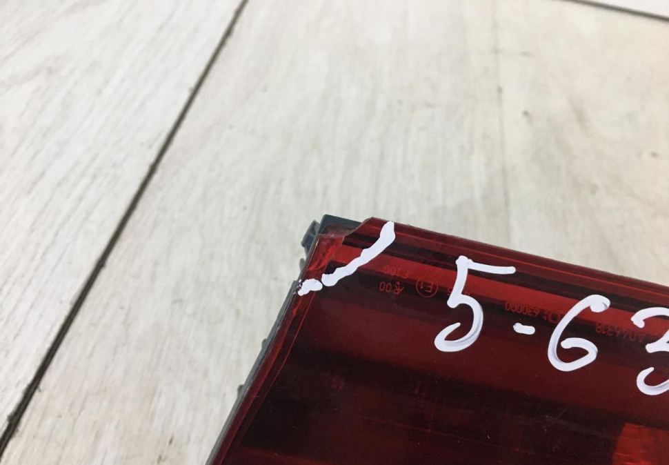 Фонарь правый внутренний BMW 5 G30 OEM 63217376474 Фонарь правый внутренний BMW 5 G30 OEM 63217376474