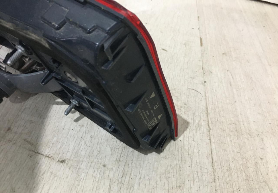 Фонарь правый внутренний BMW 5 G30 OEM 63217376474 Фонарь правый внутренний BMW 5 G30 OEM 63217376474