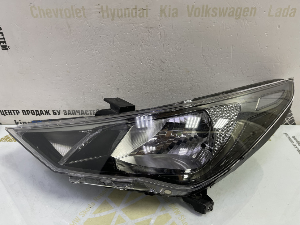 Фара левая Hyundai Solaris 2 рестайлинг 2020 OEM 92101H5500