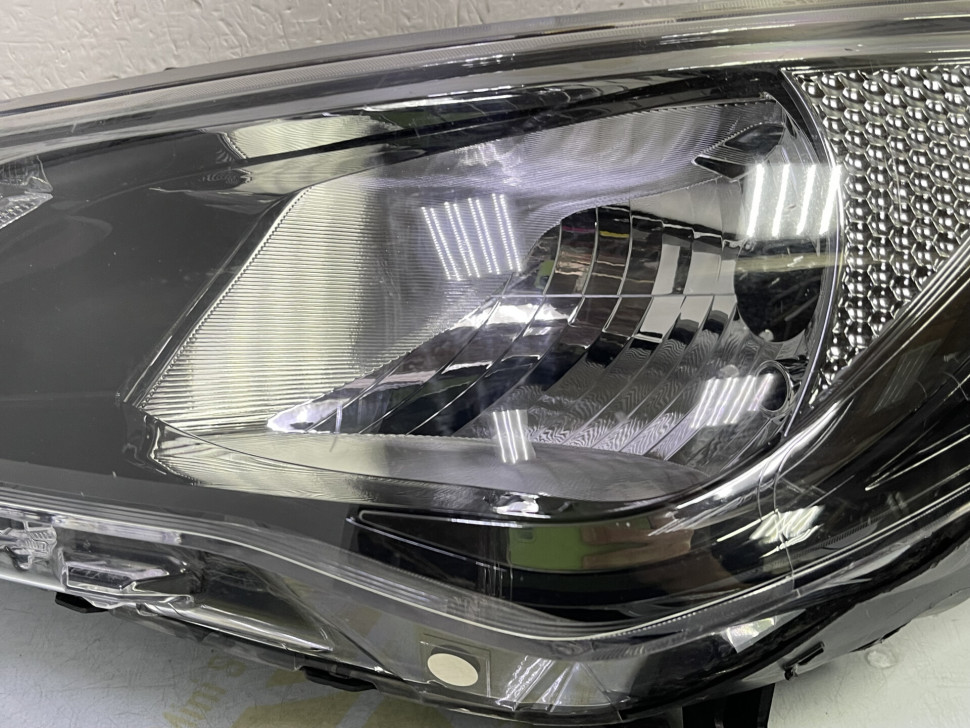 Фара левая Hyundai Solaris 2 рестайлинг 2020 OEM 92101H5500