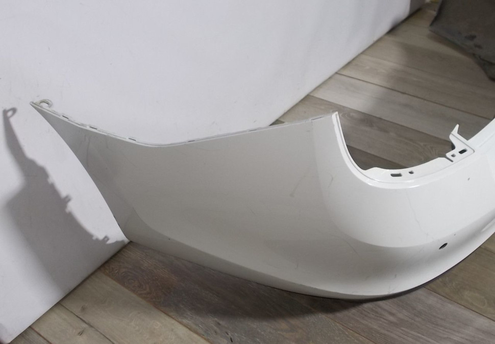 Бампер задний бу Skoda Rapid OEM 60U807421B Бампер задний бу Skoda Rapid OEM 60U807421B