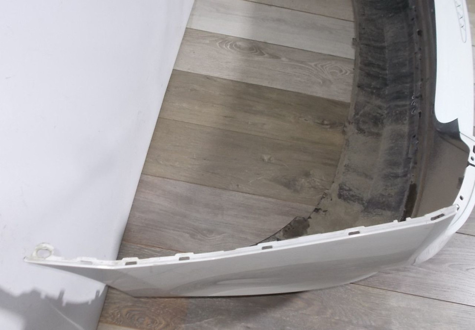 Бампер задний бу Skoda Rapid OEM 60U807421B Бампер задний бу Skoda Rapid OEM 60U807421B