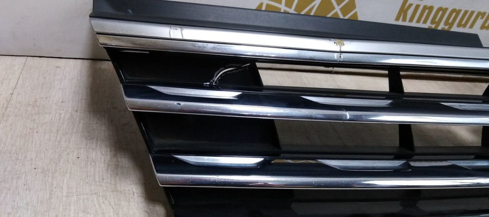 Решетка радиатора Volkswagen Tiguan 2 17> oem 5NA853653B (скл-3) Решетка радиатора Volkswagen Tiguan 2 17> oem 5NA853653B (скл-3)