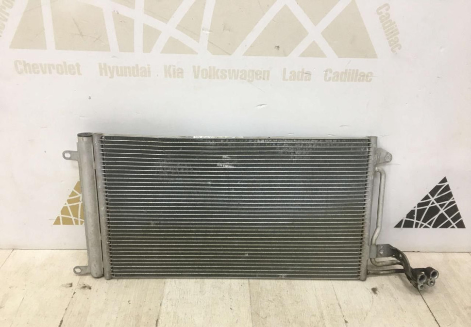 Радиатор кондиционера Skoda Rapid OEM 6C0816411B Радиатор кондиционера Skoda Rapid OEM 6C0816411B