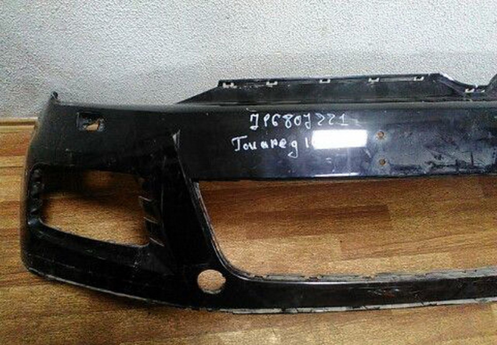 Бампер передний Volkswagen Touareg (10>) трещина oem 7p6807221 Бампер передний Volkswagen Touareg (10>) трещина oem 7p6807221