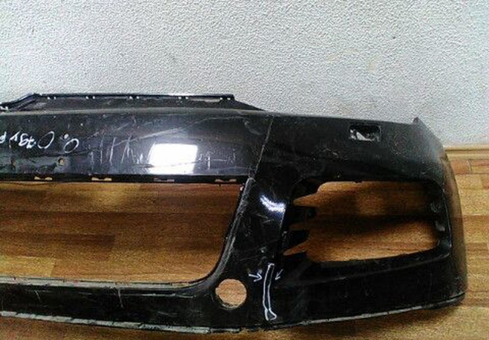 Бампер передний Volkswagen Touareg (10>) трещина oem 7p6807221 Бампер передний Volkswagen Touareg (10>) трещина oem 7p6807221