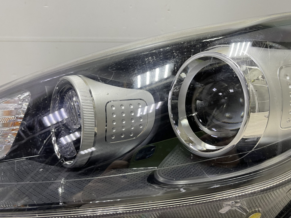 Фара левая Kia Sportage 4 галоген oem 92101f1010