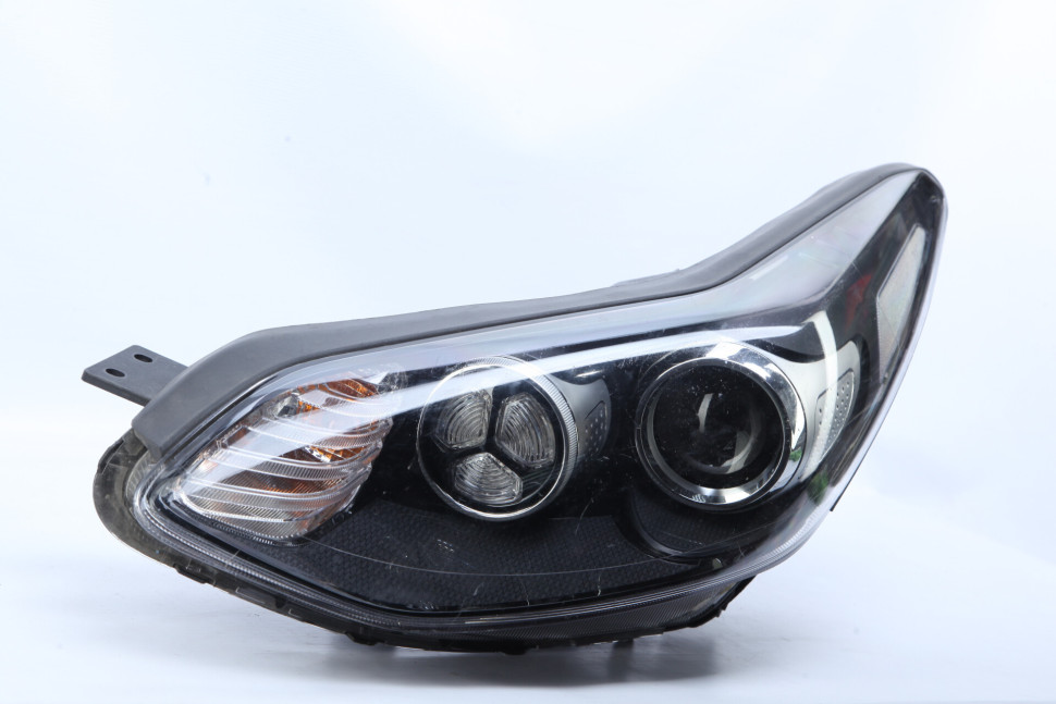 Фара левая Kia Sportage 4 галоген oem 92101f1010 Фара левая Kia Sportage 4 галоген oem 92101f1010