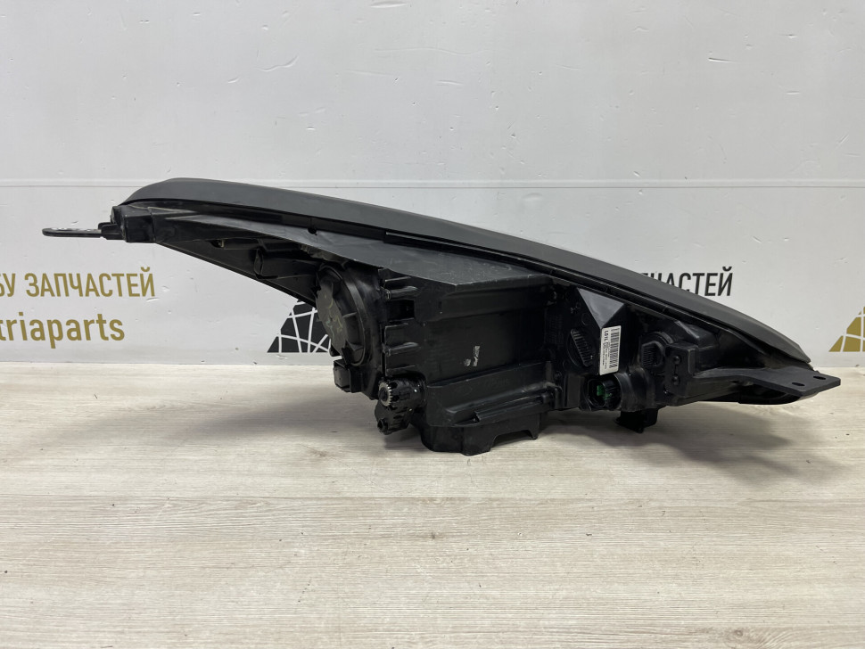 Фара левая Kia Sportage 4 галоген oem 92101f1010 Фара левая Kia Sportage 4 галоген oem 92101f1010