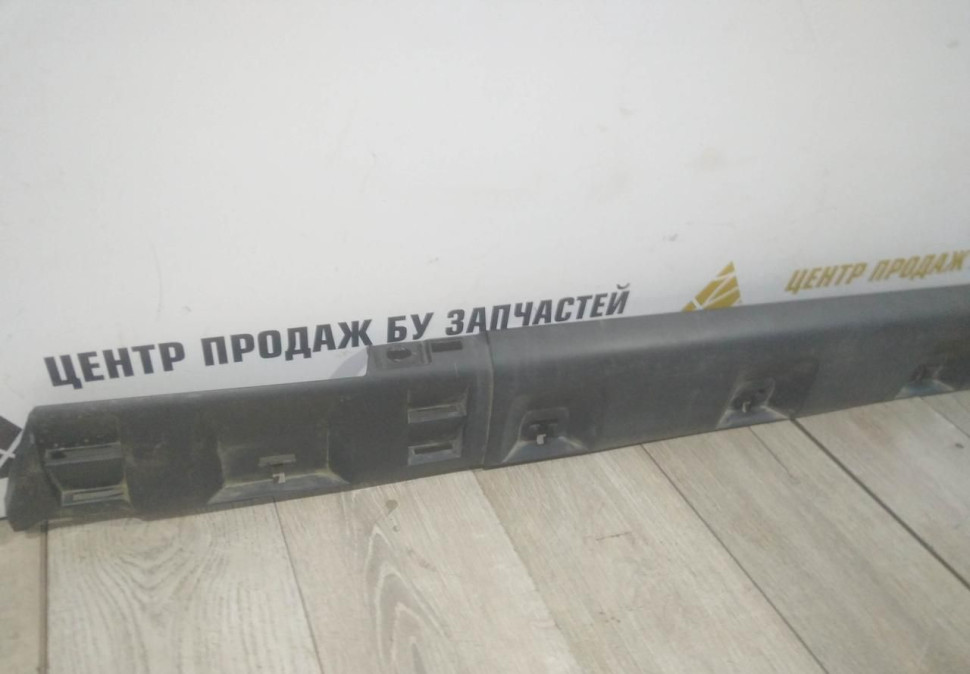 Порог правый бу Renault Sandero Stepway 2 OEM 764266165R Порог правый бу Renault Sandero Stepway 2 OEM 764266165R