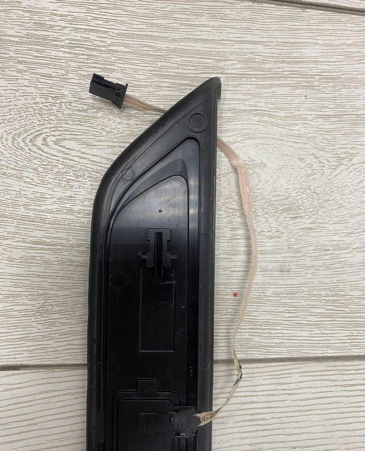 Накладка порога левая передняя с подсветкой BMW 6 G32 OEM 51477427913