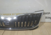 Решетка радиатора бу Skoda Octavia A7 рестайлинг OEM 5E0853653C