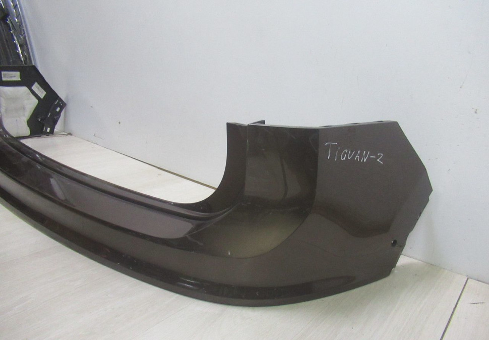 Бампер задний Volkswagen Tiguan 2 oem 5NR807421 Бампер задний Volkswagen Tiguan 2 oem 5NR807421