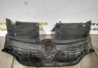 Решетка радиатора бу Renault Logan 2 OEM 623107605R