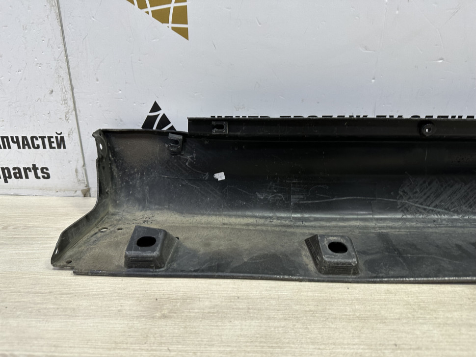 Порог правый бу Suzuki Vitara 2 OEM 7723154P0