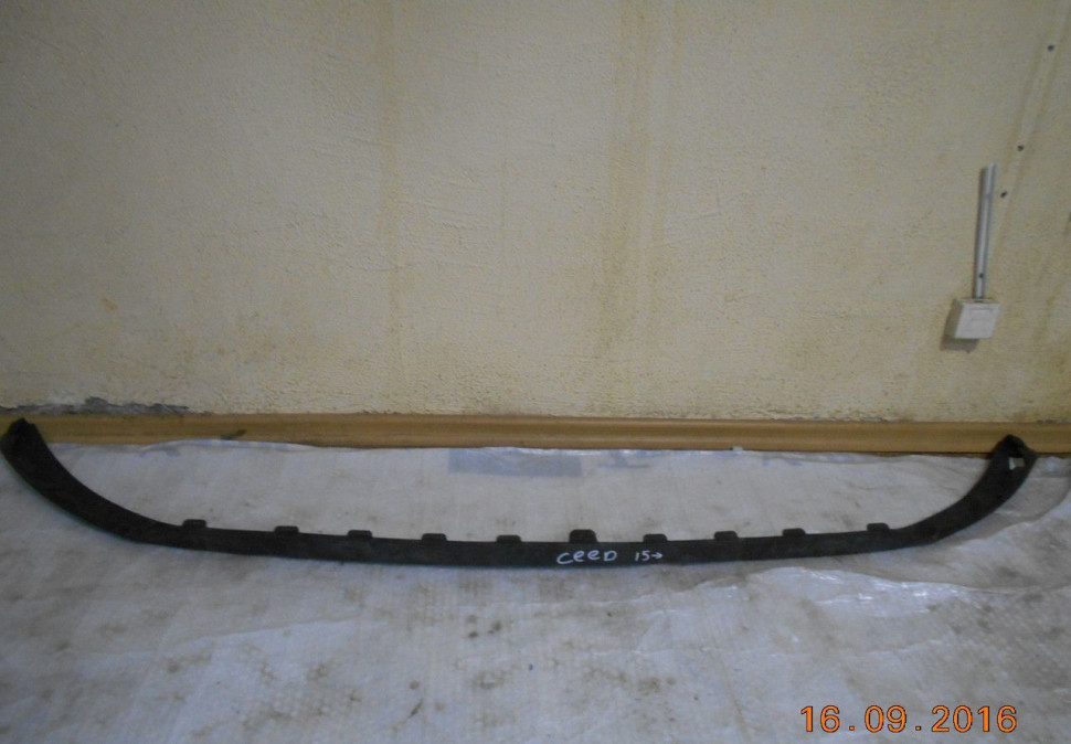 Губа пер бампера kia ceed 15- (скл-1)