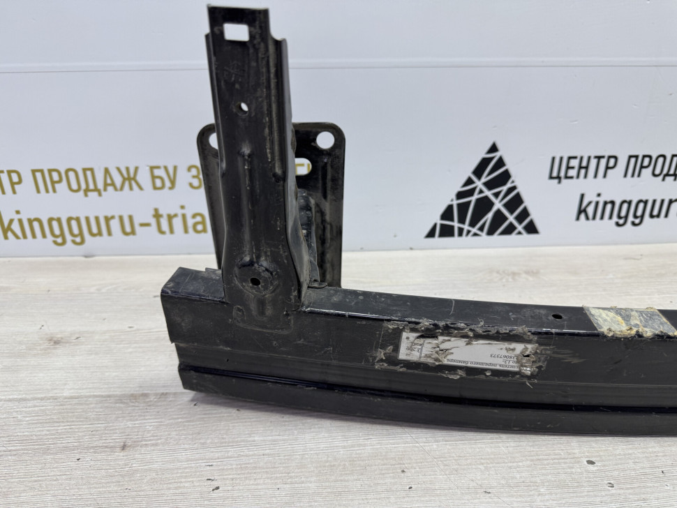 Усилитель переднего бампера Kia Cerato 3 2013 OEM 64900A7000 Усилитель переднего бампера Kia Cerato 3 2013 OEM 64900A7000