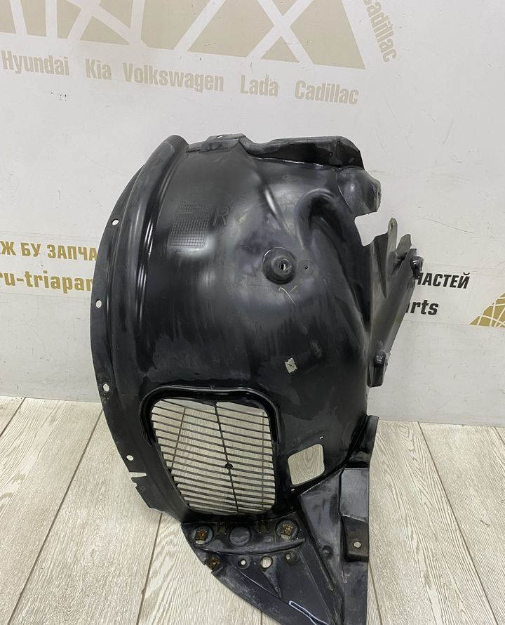 Подкрылок передний правый BMW X3 F25 OEM 7213642