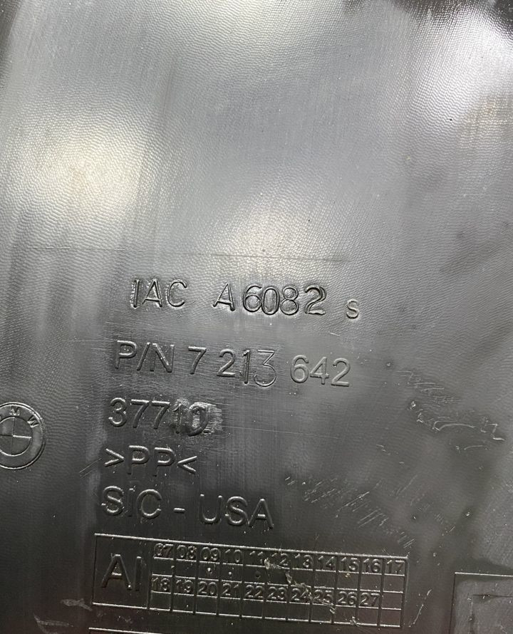 Подкрылок передний правый BMW X3 F25 OEM 7213642 Подкрылок передний правый BMW X3 F25 OEM 7213642