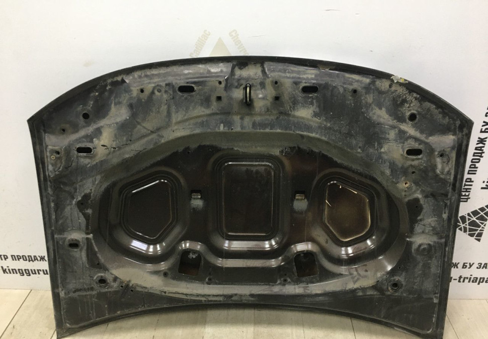 Капот Renault Duster OEM 651000987R