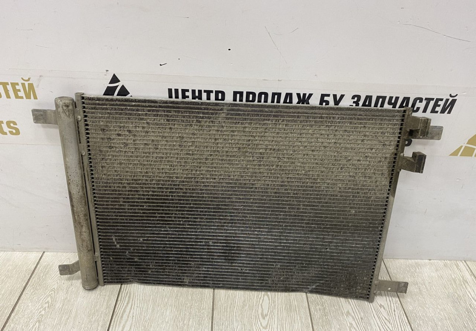 Радиатор кондиционера Skoda Octavia A7 OEM 5Q0816411BG