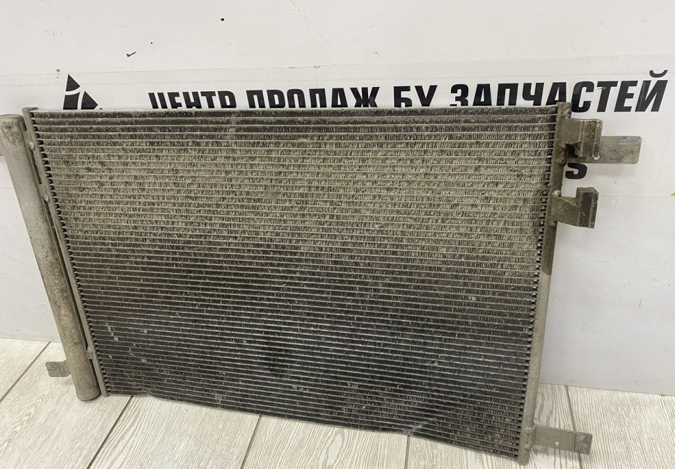 Радиатор кондиционера Skoda Octavia A7 OEM 5Q0816411BG Радиатор кондиционера Skoda Octavia A7 OEM 5Q0816411BG