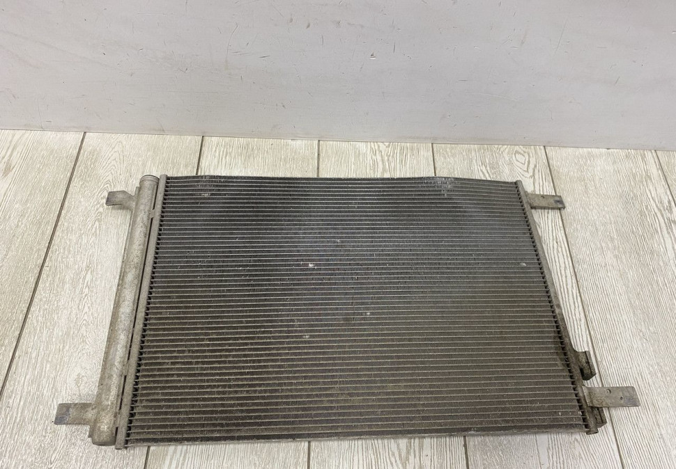 Радиатор кондиционера Skoda Octavia A7 OEM 5Q0816411BG Радиатор кондиционера Skoda Octavia A7 OEM 5Q0816411BG