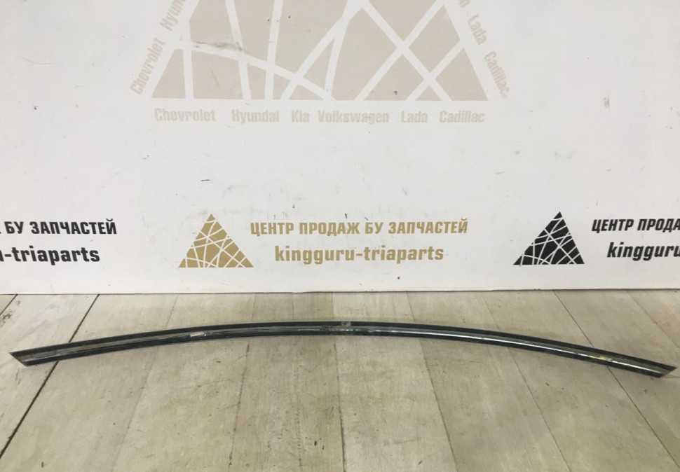 Молдинг крышки багажника Volkswagen Teramont 2017> oem 3CN853955B