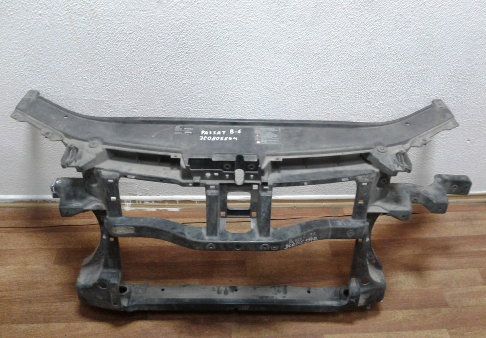 Панель передняя Volkswagen Passat B6 (05-11) (слом. крепл) oem 3c0805594 (скл-3)