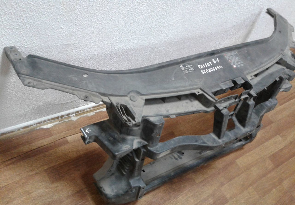 Панель передняя Volkswagen Passat B6 (05-11) (слом. крепл) oem 3c0805594 (скл-3) Панель передняя Volkswagen Passat B6 (05-11) (слом. крепл) oem 3c0805594 (скл-3)