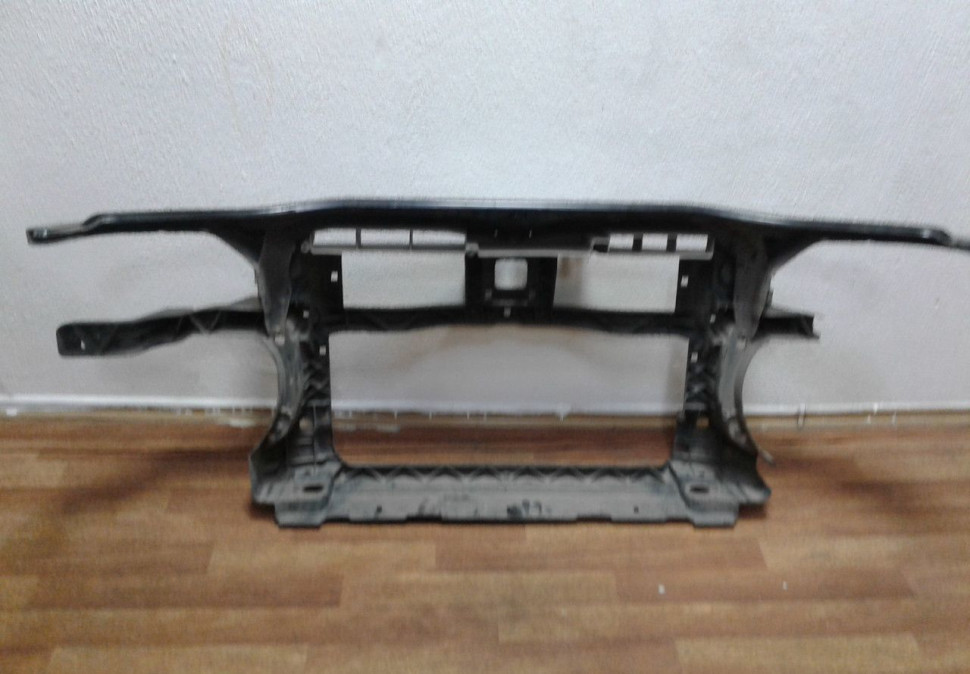 Панель передняя Volkswagen Passat B6 (05-11) (слом. крепл) oem 3c0805594 (скл-3) Панель передняя Volkswagen Passat B6 (05-11) (слом. крепл) oem 3c0805594 (скл-3)