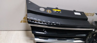 Решетка радиатора Volkswagen Tiguan 2 дорест 16-20 oem 5NA853653B (скл-3)