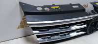 Решетка радиатора Volkswagen Tiguan 2 дорест 16-20 oem 5NA853653B (скл-3)