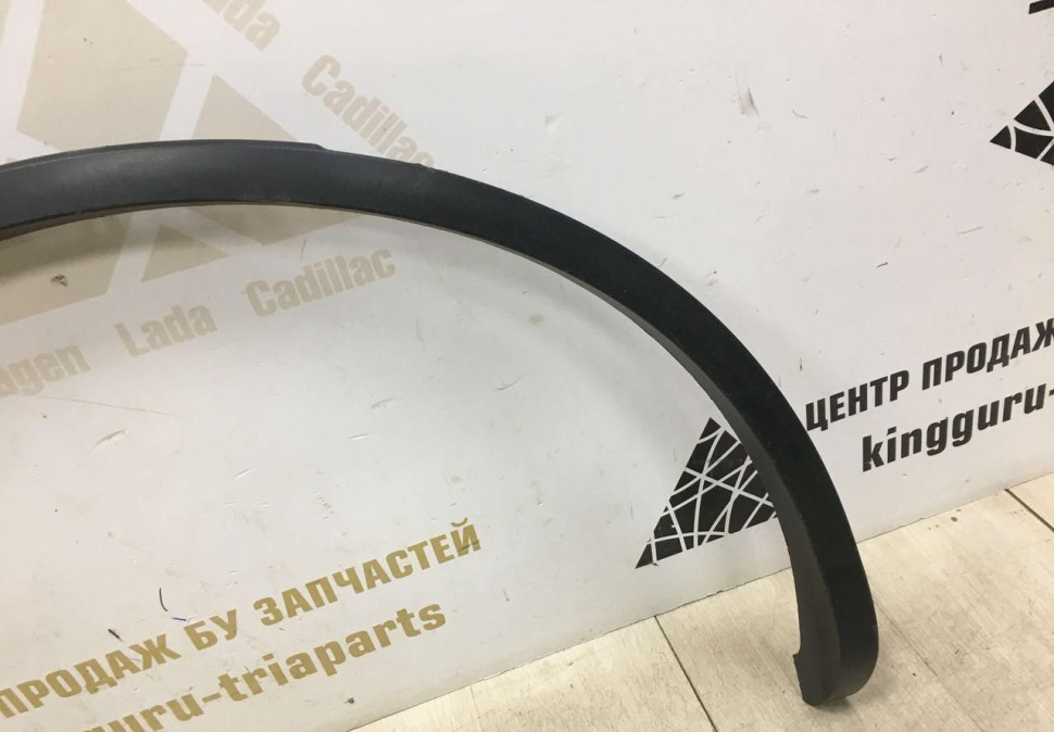 Расширитель крыла задний правый Volkswagen Touareg Nf oem 7p6854820b