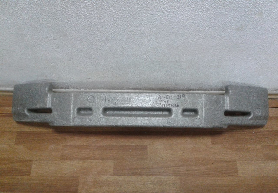 Абсорбер переднего бампера Chevrolet Aveo T250 (мал. трещ.) oem 96648626