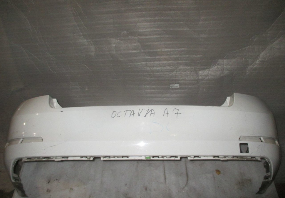 Бампер зад Skoda Octavia A7 (СКЛ3)