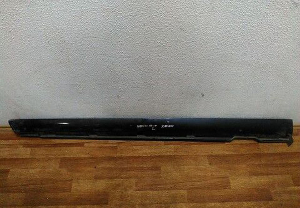 Накладка порога левая Volkswagen Passat CC (08>) сломан кусок oem 3c8853855