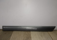 Молдинг двери задний левый бу Skoda Yeti OEM 5L0853753A