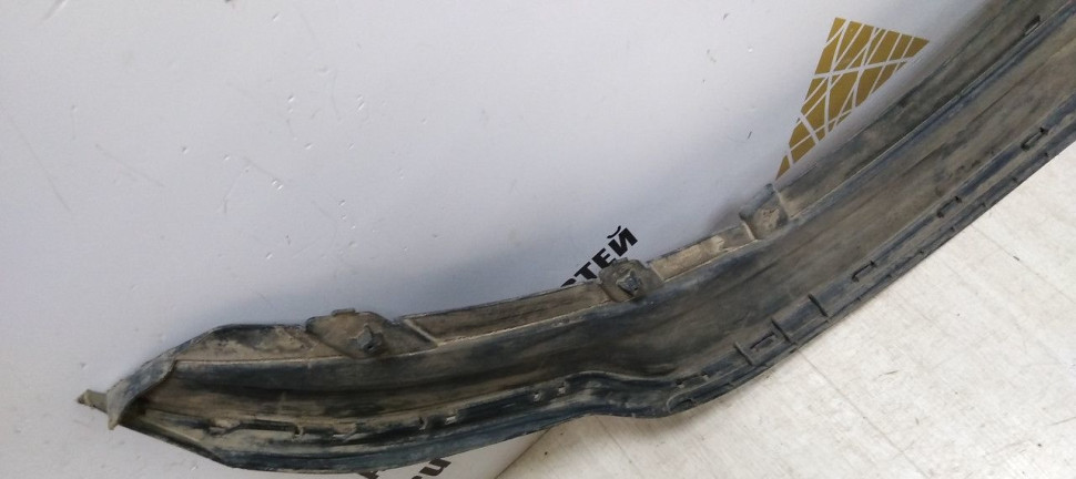 Спойлер переднего бампера Volkswagen Polo 5 рест (15-20) oem 6RU805915A