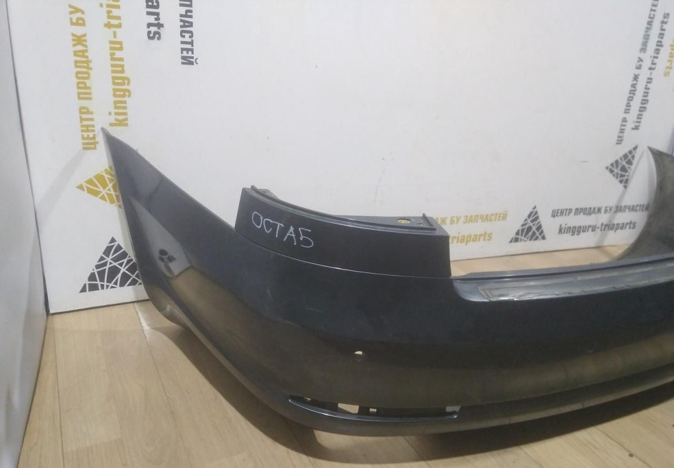 Бампер задний бу Skoda Octavia A5 OEM 1Z5807421F