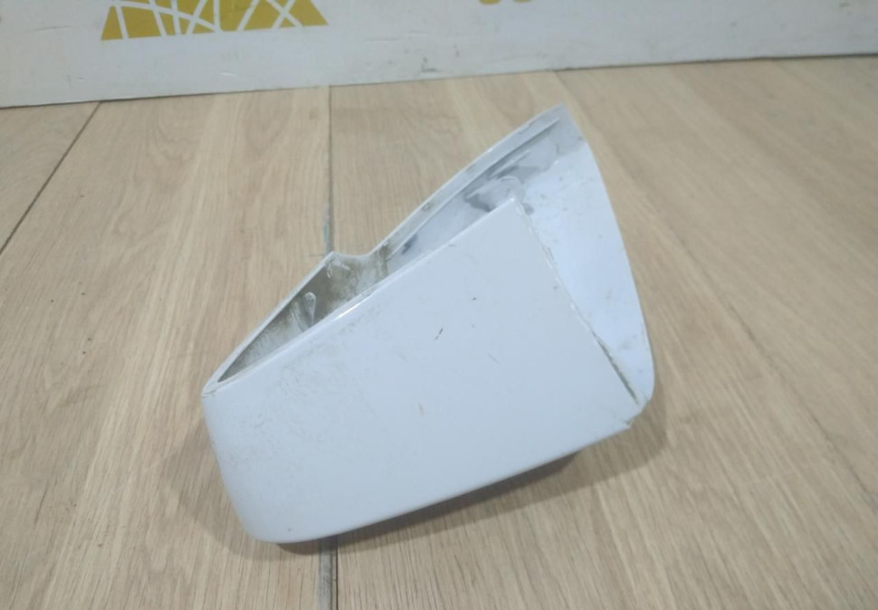 Крышка корпуса зеркала левая бу Skoda Octavia A7 OEM 5E0857537A