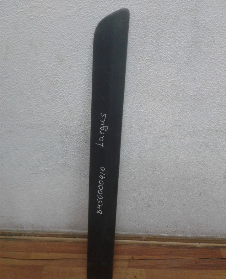 Накладка двери задняя правая Lada Largus oem 8450000410 (скл-3)