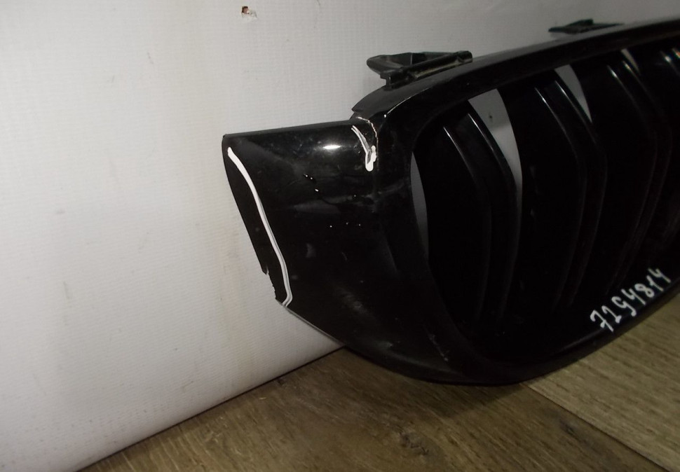 Решетка радиатора правая бу BMW 4 F32 OEM 7294814 Решетка радиатора правая бу BMW 4 F32 OEM 7294814