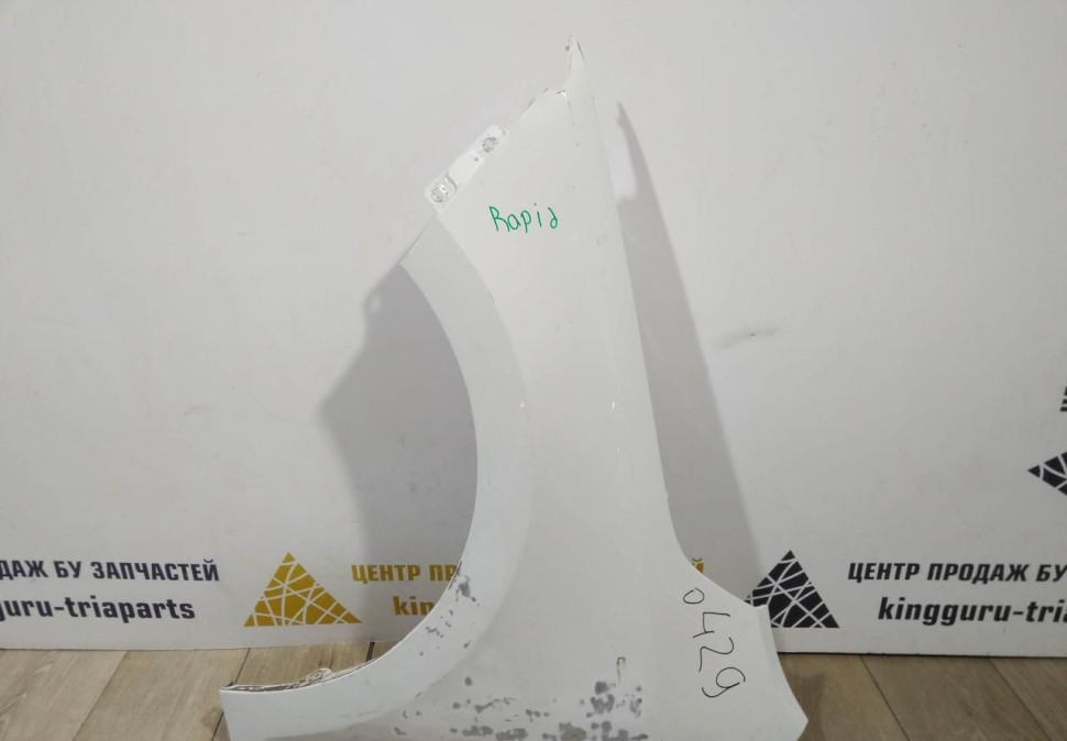 Крыло переднее левое бу Skoda Rapid рестайлинг OEM 5J5821021C