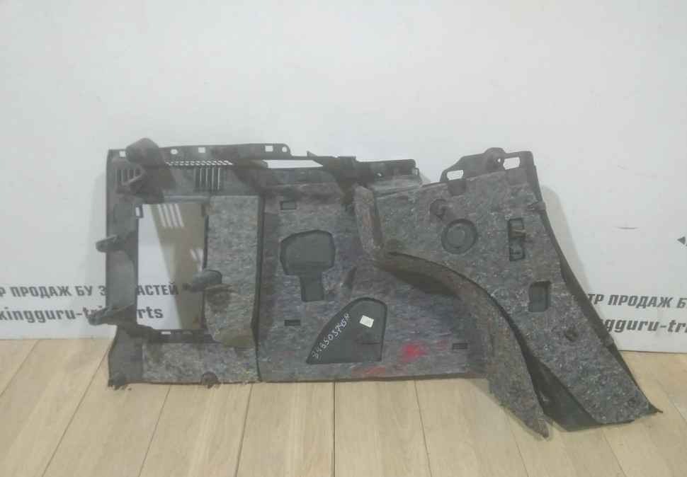 Обивка багажника правая бу Renault Duster OEM 849503745R