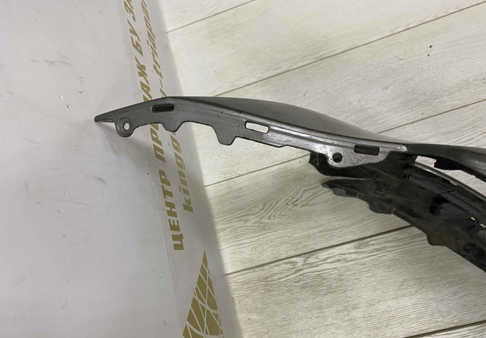 Бампер передний Volkswagen Golf 7 дорестайлинг 2012 oem 5G0807221 Бампер передний Volkswagen Golf 7 дорестайлинг 2012 oem 5G0807221